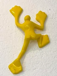 Rosalie Flossi gelb Skulptur, stempelsigniert, nummeriert Auflage 239/333 40 x 35 cm