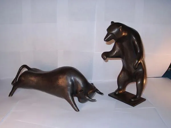 Wolfgang Lamché Bulle und Bär Dynamisch Bronze Auflage 99 Ex. Höhe Bär ca. 30 cm