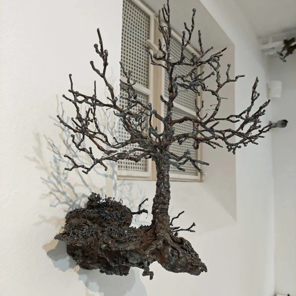 Mirsad Herenda Wandobjekt Baum aus Eisen 53 x 41 x 38 cm