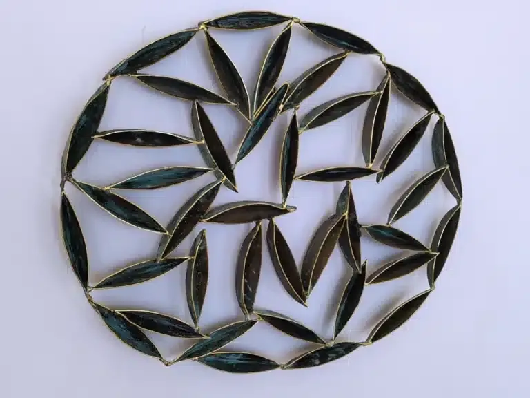 Basilius Kleinhans 41 Boote Bronze, Blattgold 67 x 80 x 6 cm Unikat