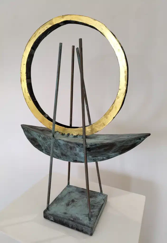 Basilius Kleinhans Boot für Tag und Nacht Bronze, Blattgold 69 x 50 x 20 cm Unikat