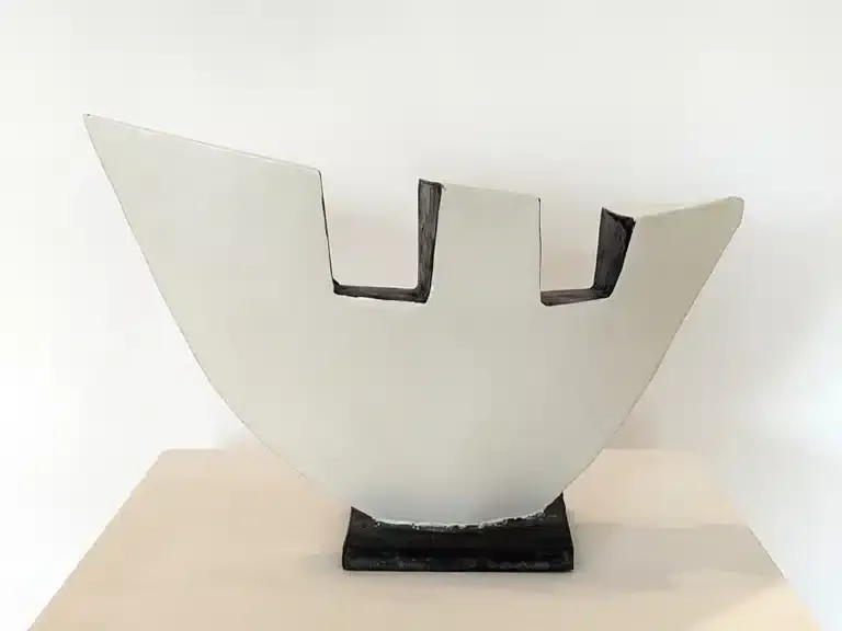 Basilius Kleinhans Boot Bronze, Lackfarbe 32 x 47 x 12 cm Unikat