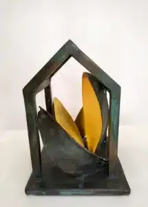 Basilius Kleinhans Bootshaus mit vier Booten Bronze, Blattgold 26 x 18 x 19 cm Unikat