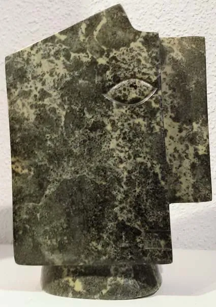 Washington Musonza Cubistic Head Skulptur aus Serpentin Höhe 32 cm