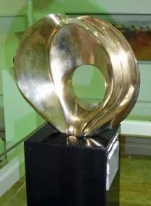 Wolfgang Lamché Eva Bronze, poliert Auflage 8 Ex. Höhe ca. 24 cm (ohne Sockel)