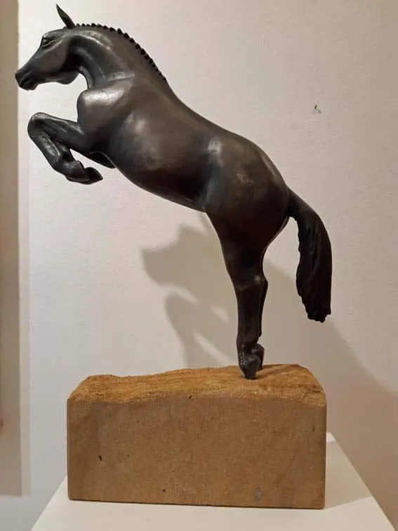 Wolfgang Lamché Springer Bronze Auflage 8 Ex. Höhe ca. 60 cm (mit Sockel)