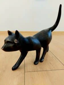 Wolfgang Lamché Schleichende Katze Bronze Aufl. 13/99 30 x 35 x 8 cm