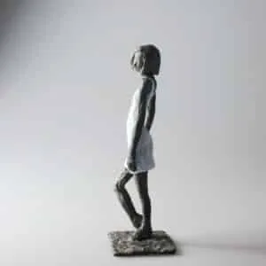 Susanne Kraißer Mädchen mit Mini LV Bronze 6 x 5 x 15 cm Auflage 18 Ex.