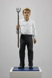 Stephan Balkenhol Poseidon - Wassermann Bronzeskulptur, patiniert und bemalt 68 x 28 x 28 cm Aufl. 30 Ex. + e.a.