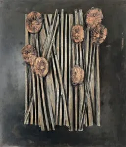 Leo Ferdinando Demetz Flowerfield II Kastanienholz, Farbe, Eisen 50 x 40 cm Unikat