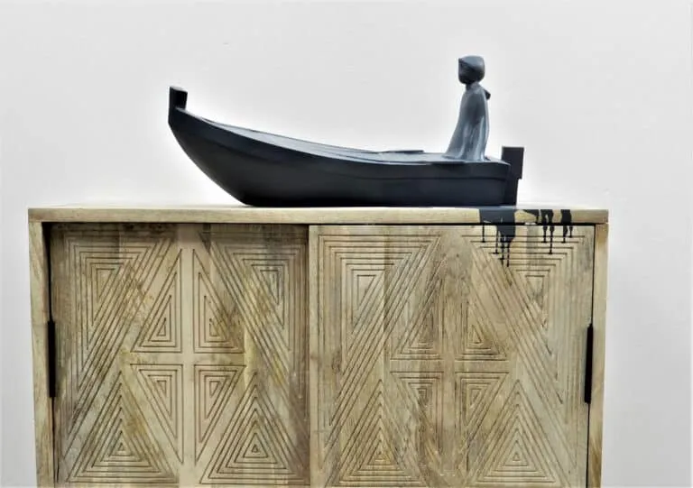 Leo Ferdinando Demetz Horizont Lindenholz, Farbe, Holzschrank 110 x 110 cm Unikat