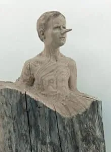 Leo Ferdinando Demetz Pinocchio Kastanienholz Maße 81 cm Unikat
