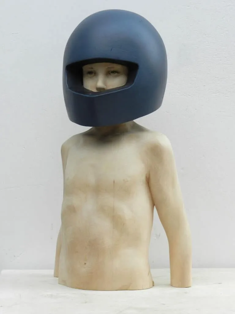 Leo Ferdinando Demetz Save in the Future Lindenholz, Farbe Maße 57cm Unikat